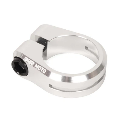 34R BMX Co. Objímka sedlovky 25,4 MOTO SEATCLAMP V2 full CNC stříbrná
