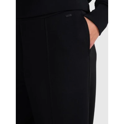 4f dámské tepláky TROUSERS CAS F1181-WAW25TTROF1181-21S-BLACK