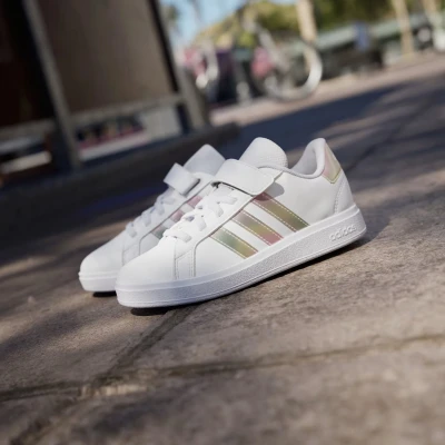 Adidas Grand Court 2.0 K cloud white/iridescent/cloud white dívčí rekreační obuv