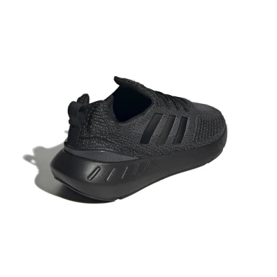 Adidas Originals Swift Run 22 core black/core black/grey five pánské běžecké boty