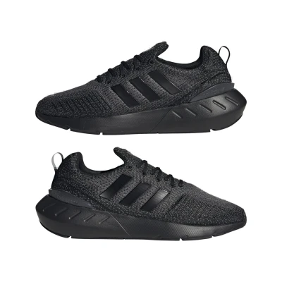 Adidas Originals Swift Run 22 core black/core black/grey five pánské běžecké boty