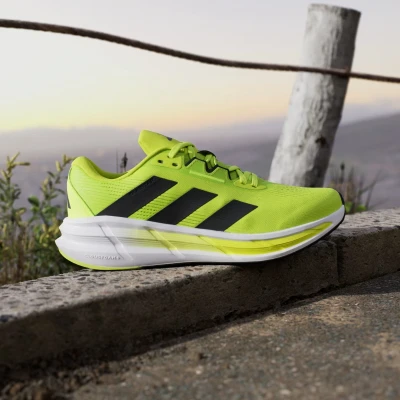 Adidas Questar 3 M solar slime/core black/lucid lemon pánská sportovní obuv