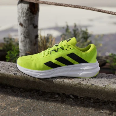 Adidas Questar 3 M solar slime/core black/lucid lemon pánská sportovní obuv