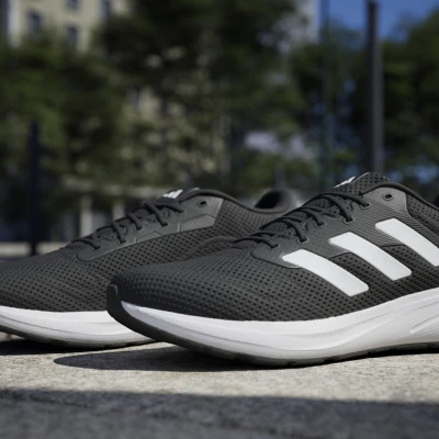 Adidas Response Runner W core black/cloud white/core black dámská sportovní obuv