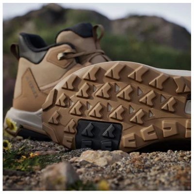 Adidas Terrex Anylander ClimaWarm+ M cardboard/cardboard/core black pánské kotníkové zimní boty