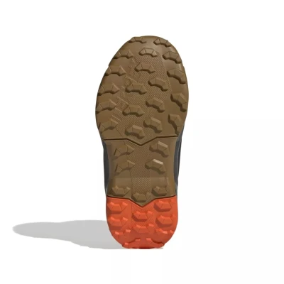 Adidas Terrex AX4R ClimaWarm+ Jr cardboard/matte silver/semi impact orange chlapecké kotníkové zimní boty