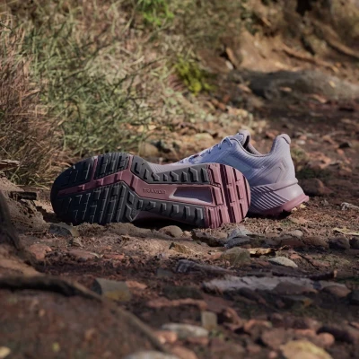 Adidas Terrex Soulstride W preloved fig/grey one/burgundy dámská běžecká trailová obuv POUZE Velikost 39 1/3 (VÝPRODEJ)