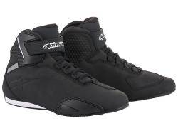 Alpinestars Boty na motorku Sektor černé Alpinestars Boty na motorku Sektor černé