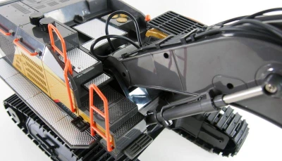 Amewi Pásový bagr s kovovou lžící ACV 730 2,4GHz RTR 1:14