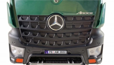 Amewi Mercedes-Benz Arocs zelené RC nákladní auto s jeřábem, RTR sada