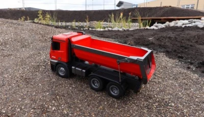 AMEWI Mercedes-Benz Arocs 1:14 červený RC sklápěč
