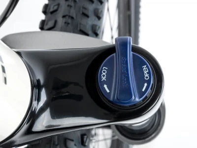 Author Impulse 29 ASL 2026 stříbrné/zelené dámské MTB kolo + výbava zdarma