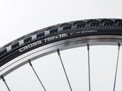 Author Integra 2023-24 stříbrné-matné/červené dámské krosové kolo + výbava zdarma