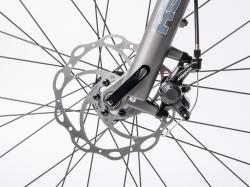 Author Rival 27,5 ASL 2023 stříbrné-matné/zelené dámské MTB kolo + výbava zdarma