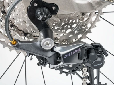 Author Traction 2026 titan-matná/černá/červená MTB 29" kolo