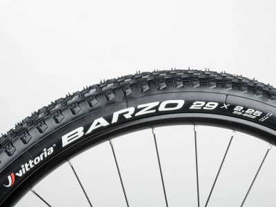 Author Traction 2026 titan-matná/černá/červená MTB 29" kolo