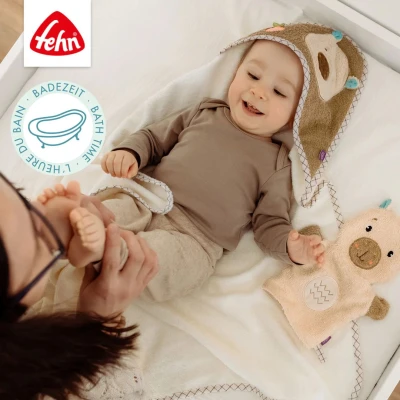 Baby Fehn Ručník s kapucí Capybara