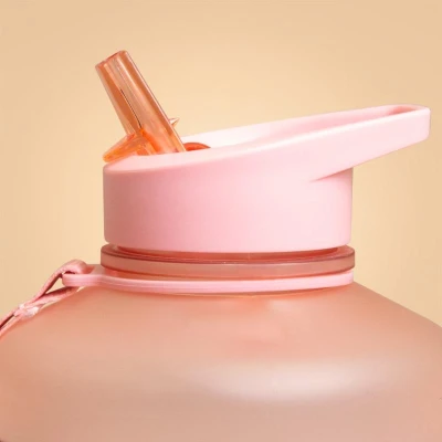 BeastPink Láhev Hyper Hydrator 2.2 l Pink