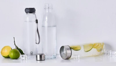 Bergner Lahev skleněná přenosná s poutkem 550 ml