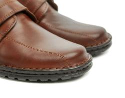 Bukat 270 hnědé pánské polobotky