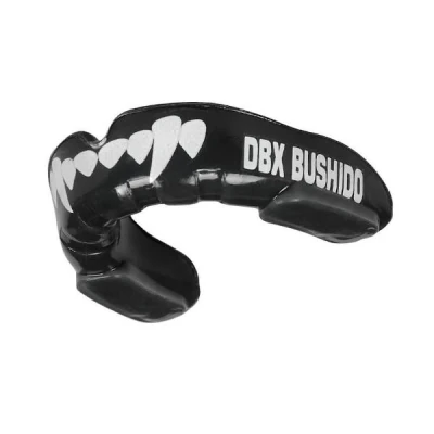 BUSHIDO Chránič zubů DBX MG-2 černý s tesáky BUSHIDO Chránič zubů DBX MG-2 černý s tesáky
