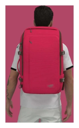 CabinZero Adv 42L Miami magenta batoh + sleva 300,- na příslušenství