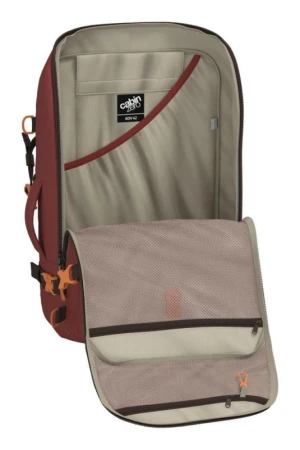 CabinZero Adv 42L Sangria red batoh + sleva 300,- na příslušenství