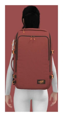 CabinZero Adv Pro 42L Sangria red batoh + sleva 300,- na příslušenství