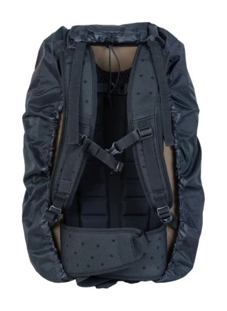 CabinZero Adventure Absolute Black pláštěnka na batoh