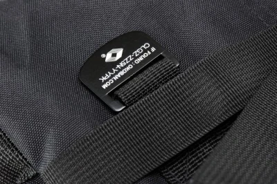 CabinZero Classic 28L Absolute Black batoh