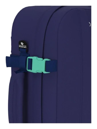 CabinZero Classic 44L Deep ocean batoh