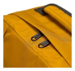 CabinZero Classic Ultra-light Orange Chill batoh