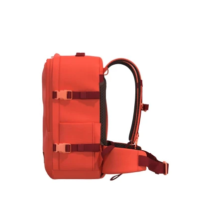 CabinZero Classic Pro 32L Tomato Festival batoh + sleva 200,- na příslušenství