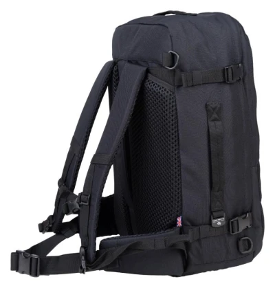 CabinZero Classic Pro 42L Absolute Black batoh