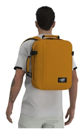 CabinZero Classic Tech 28L Orange chill batoh