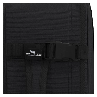 CabinZero Military 28L Absolute Black batoh