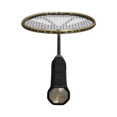 CARLTON 3.7C (control) Badmintonová raketa