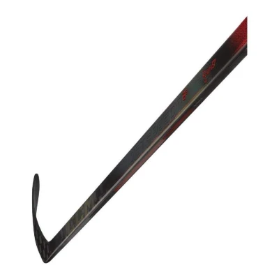 CCM Jetspeed FT8S INT juniorská hokejka