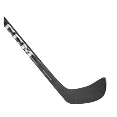 CCM Ribcor Trigger 8 INT juniorská hokejka