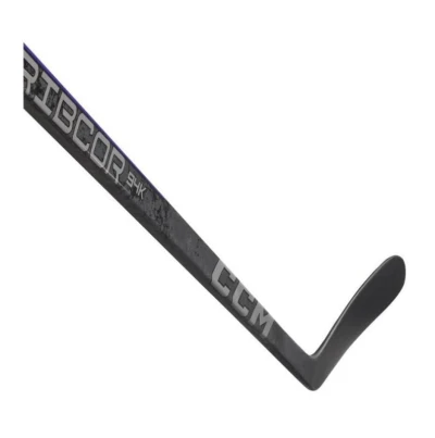 CCM Ribcor Trigger 94K JR juniorská hokejka