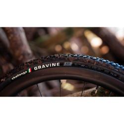 Challenge Gravine Xp Tlr 700x40 Černý Plášť
