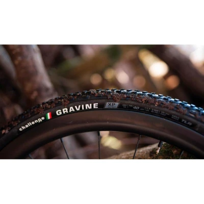 Challenge Gravine Xp Tlr 700x40 Černý Plášť
