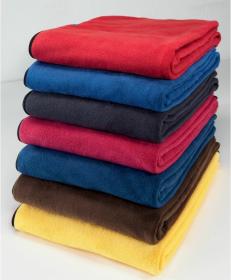 Cocoon fleeceová deka Fleece Blanket raspberry