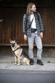 Cocoon ledvinka Travel Waist Wallet RFID phantom black (VÝPRODEJ)