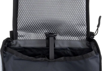 Cocoon Toiletry Kit Allrounder M Phantom Black lehká závěsná toaletní taška