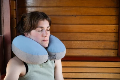 Cocoon Ultralight Air-Core světle modrý nafukovací podhlavník
