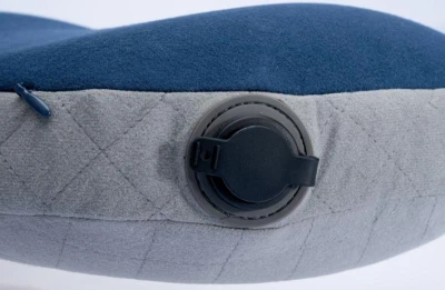 Cocoon nafukovací polštář Air Core Hammock/Travel Pillow galaxy