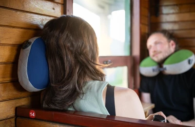 Cocoon Pack Pillow Galaxy Blue nafukovací cestovní polštář do batohu