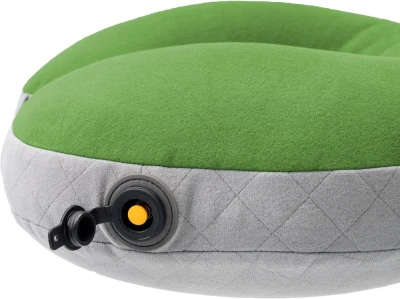 Cocoon Fresh Olive péřový nafukovací podhlavník