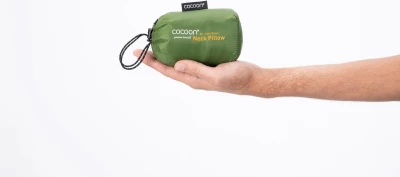 Cocoon Fresh Olive péřový nafukovací podhlavník